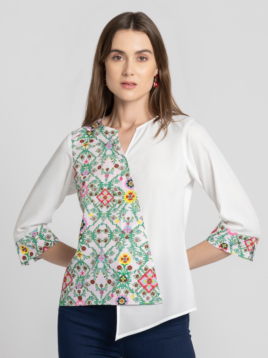 

SHAYE Floral Printed Round Neck Top, White