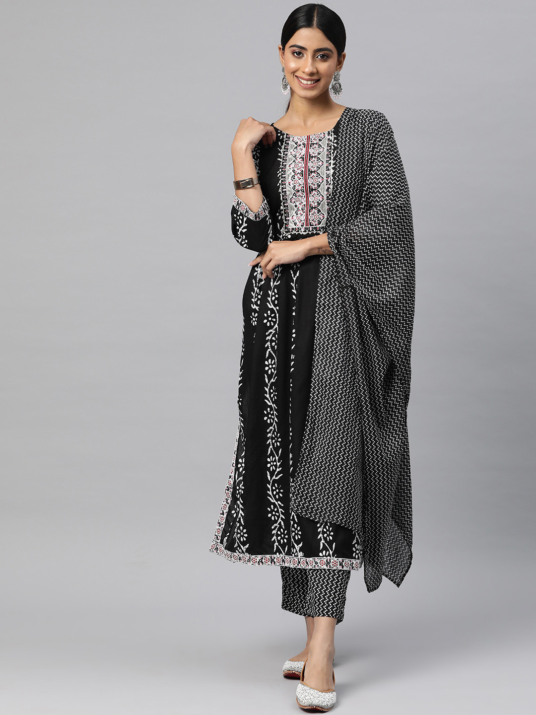 

Readiprint Fashions Women Printed Empire Mirror Work Kurta with Trousers & With Dupatta, Black