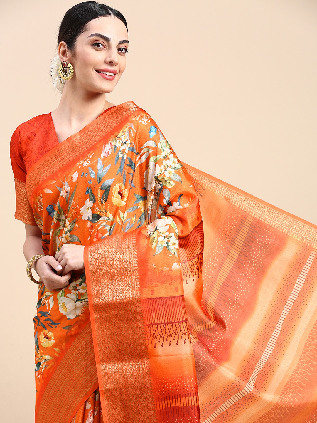 

LOOKNBOOK ART Floral Printed Zari Silk Blend Saree, Orange