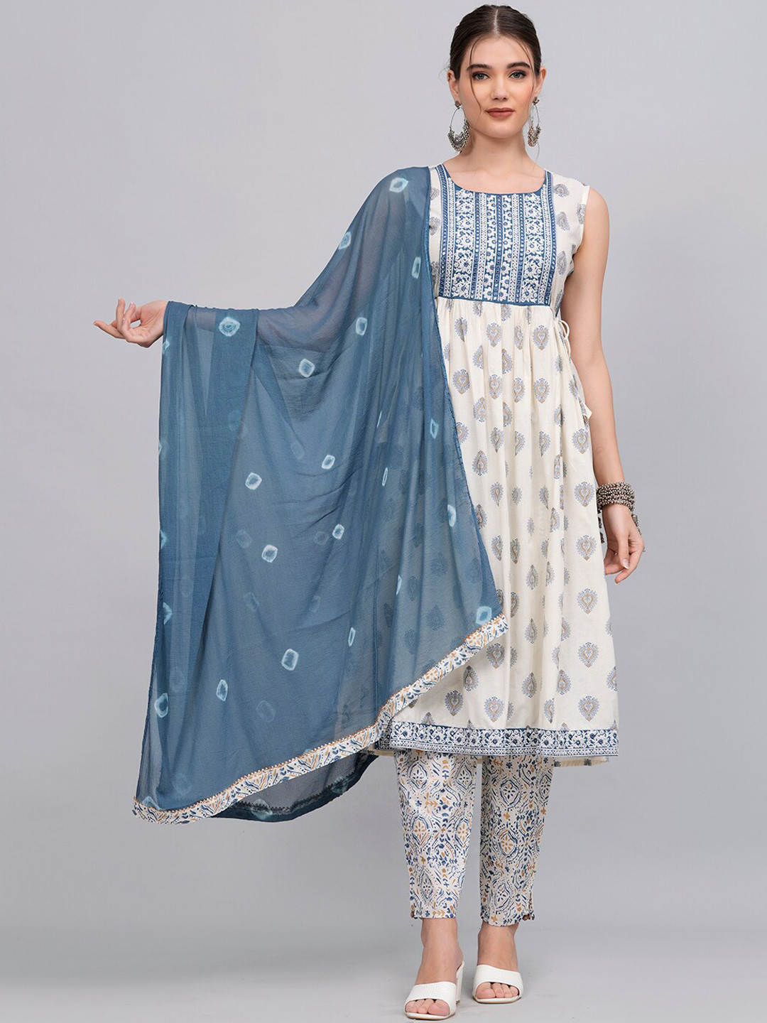 

JC4U Ethnic Motifs Printed Thread Work Pure Cotton Kurta with Trousers & Dupatta, White