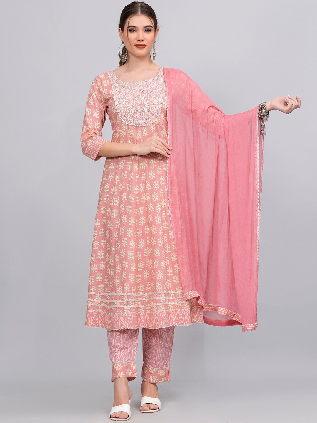 

HIGHLIGHT FASHION EXPORT Ethnic Motifs Printed Mirror Work Pure Cotton Anarkali Kurta Set, Peach