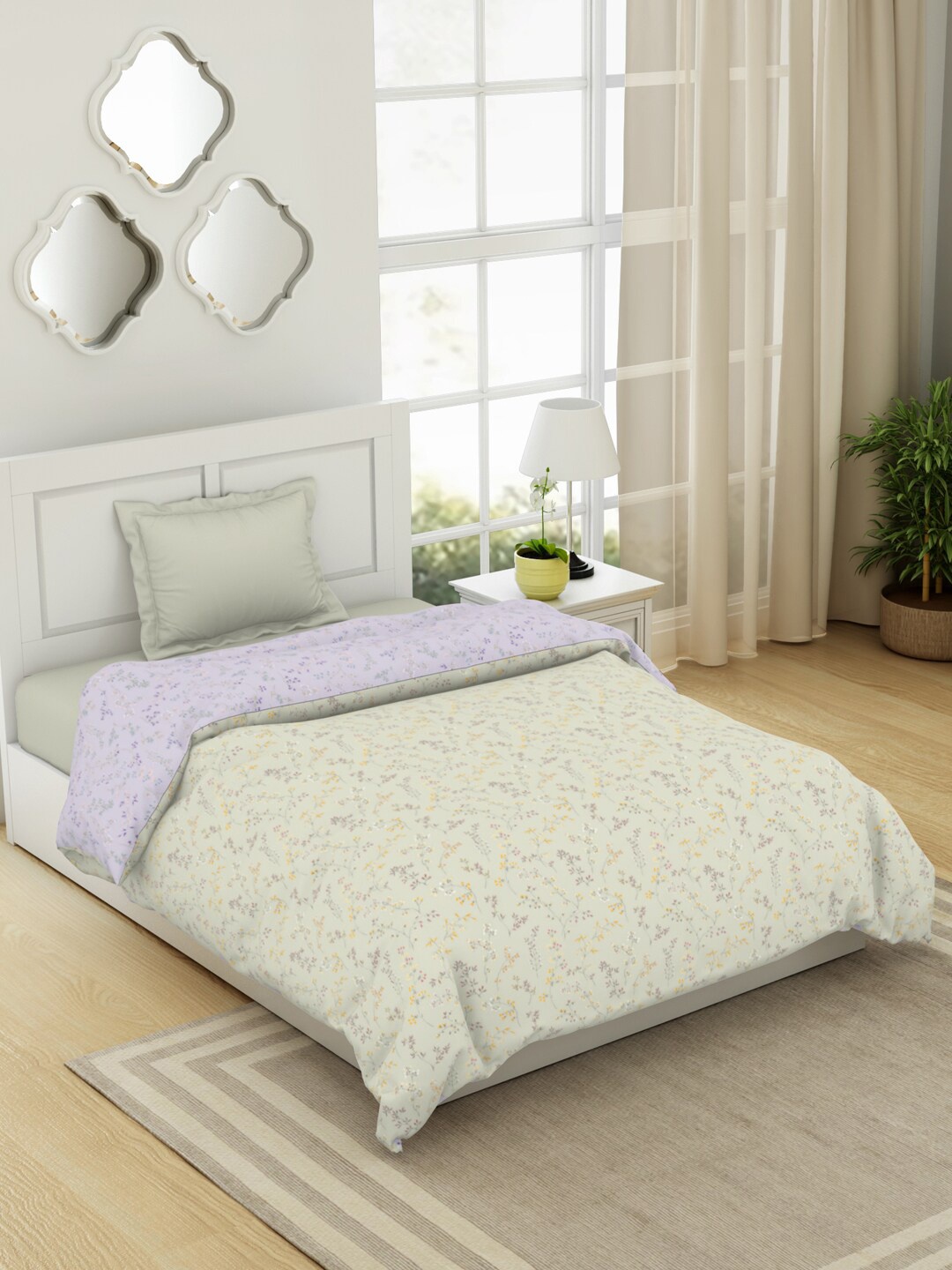 

SPACES Blue Floral AC Room Single Bed Quilt, Violet