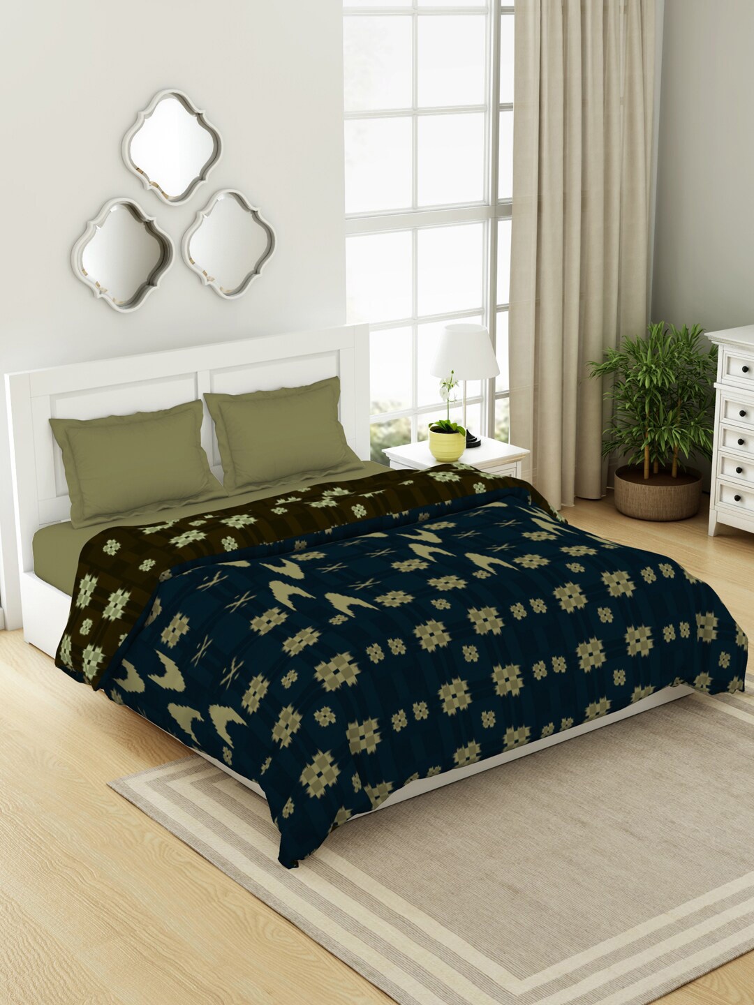 

SPACES Navy Blue Geometric AC Room Double Bed Quilt