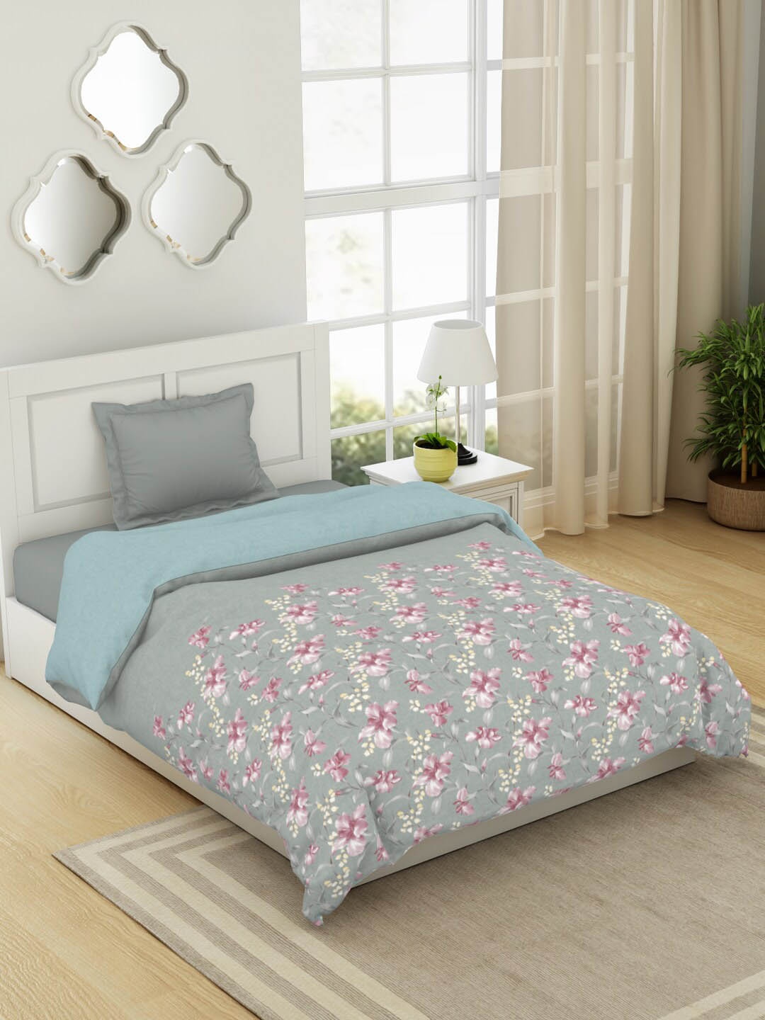 

SPACES Grey Floral AC Room Single Bed Quilt