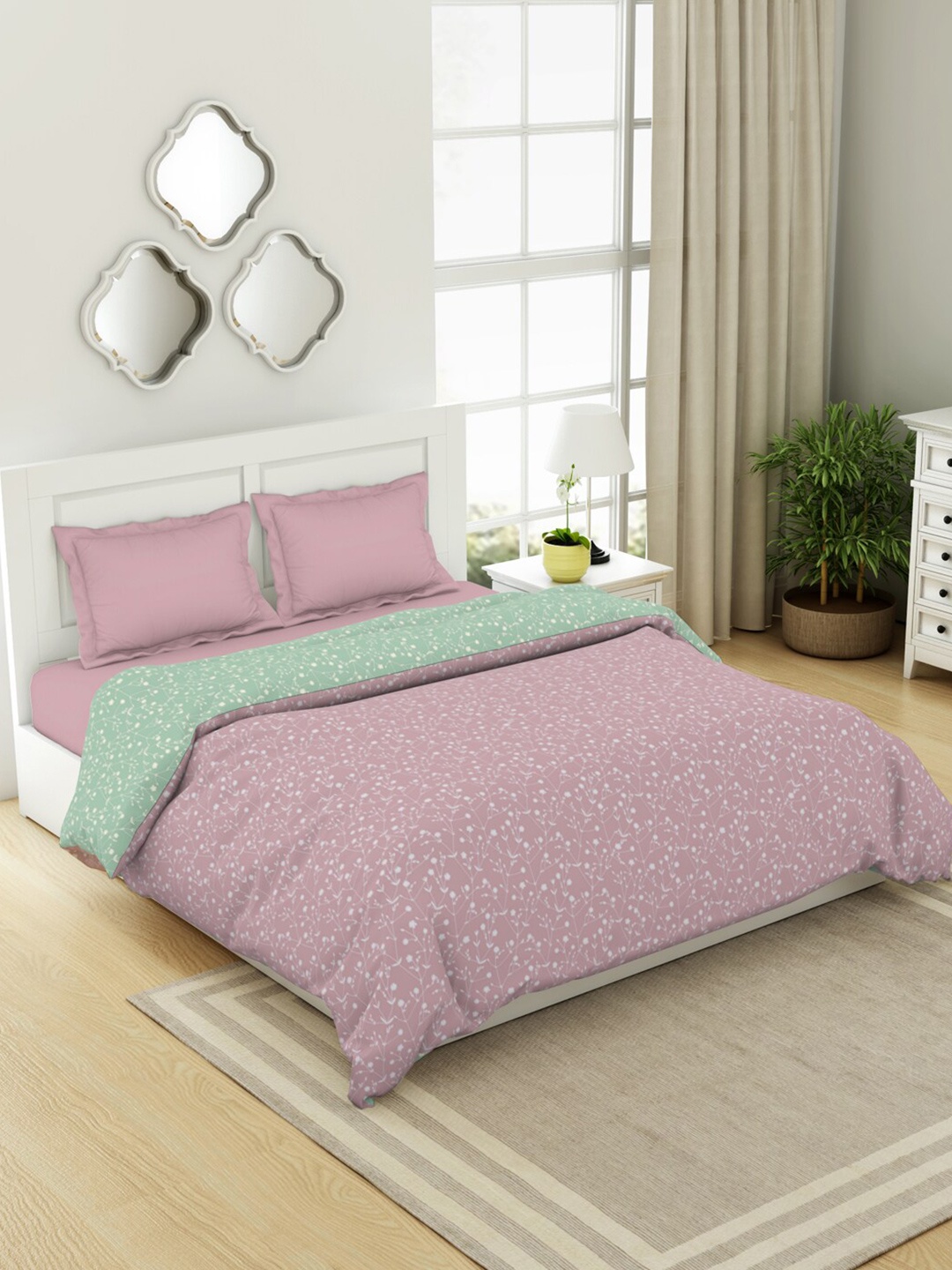 

SPACES Bohemia Mauve & Green Floral Pure Cotton AC Room Double Bed Quilt