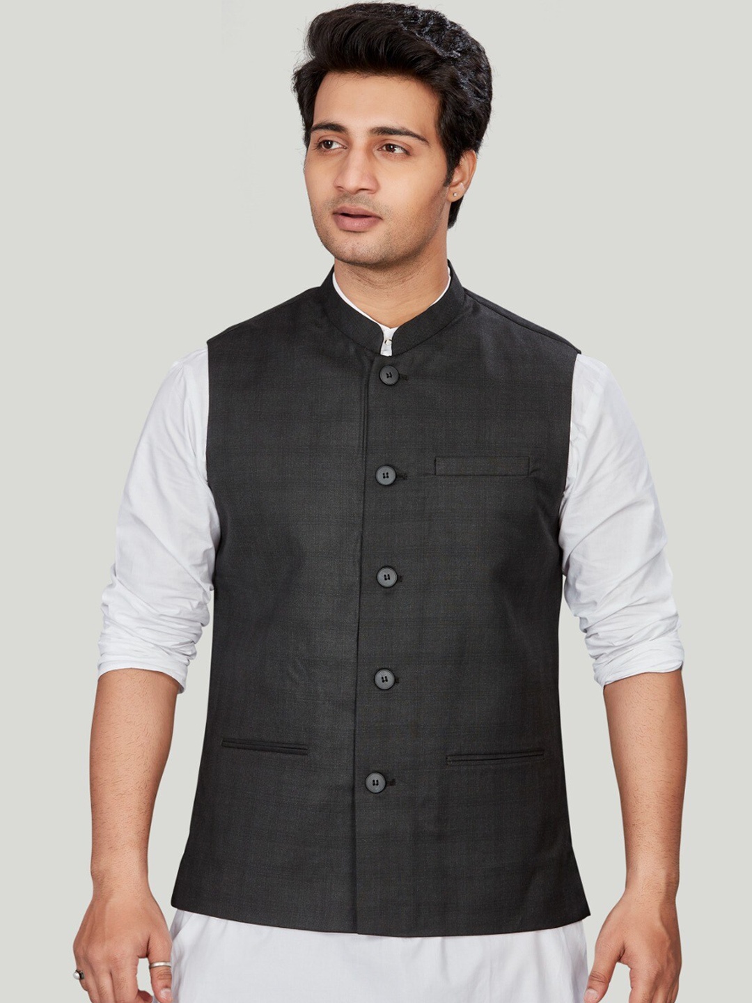 

Authentics Checked Mandarin Collar Nehru Jacket, Black