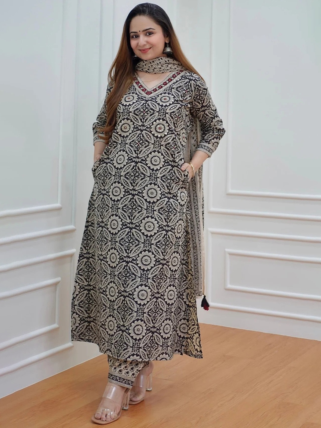

KALINI Ethnic Motif Printed Pure Cotton Straight Kurta & Patiala With Dupatta, Black
