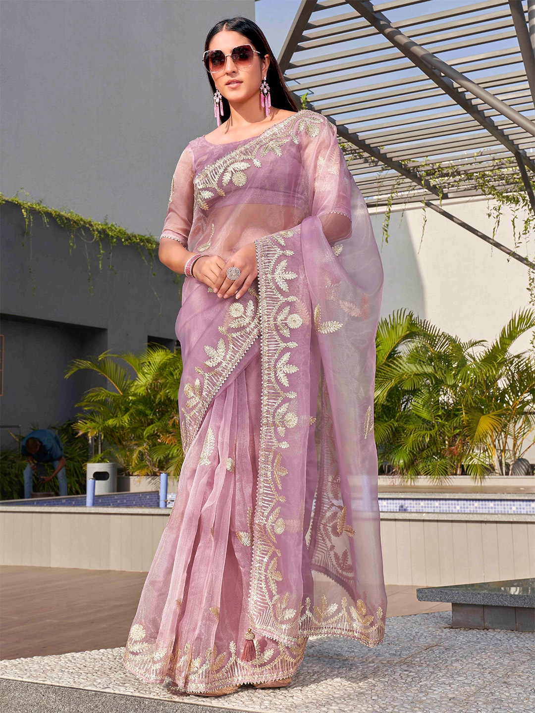 

Tikhi Imli Gotta Patti Organza Heavy Work Saree, Lavender