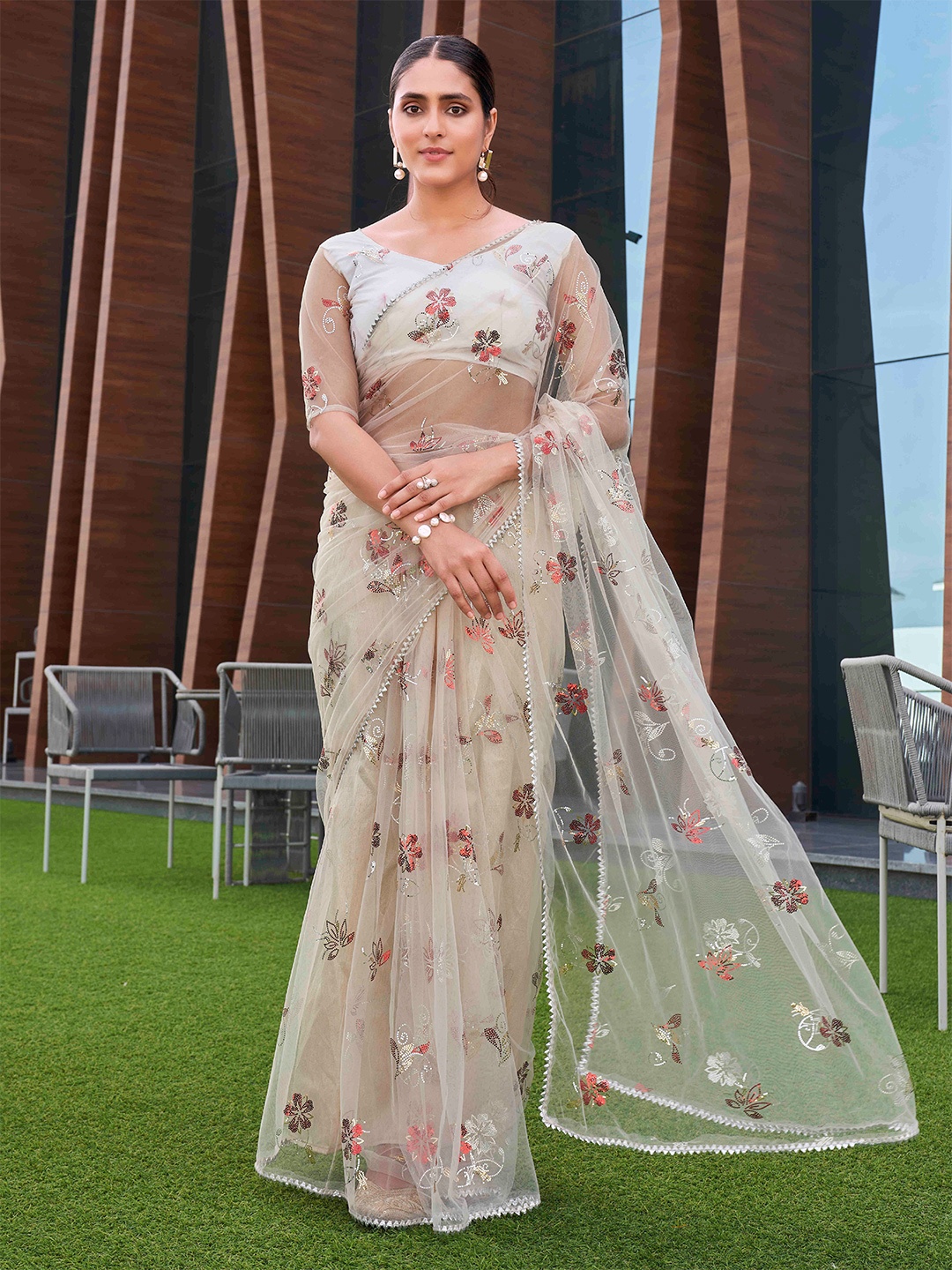 

Tikhi Imli Embellished Women Saree, Beige