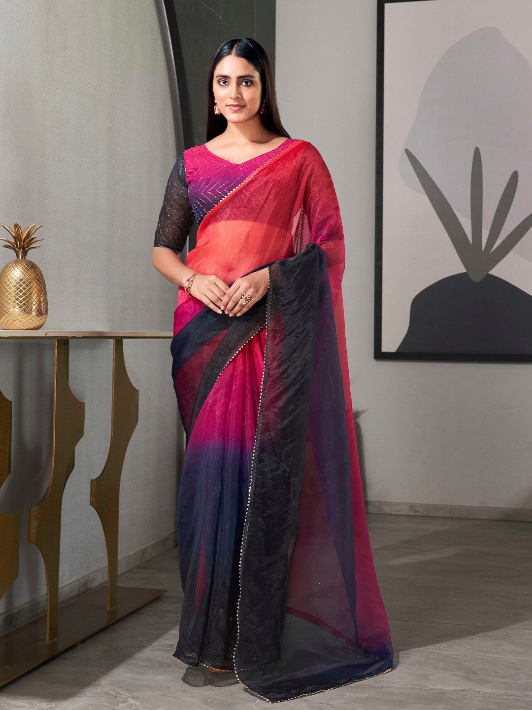 

Tikhi Imli Organza Saree, Pink