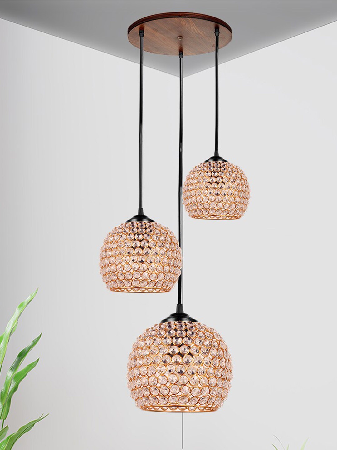 

Home Craft Theme Gold Toned Textured Cluster Ceiling Lamp