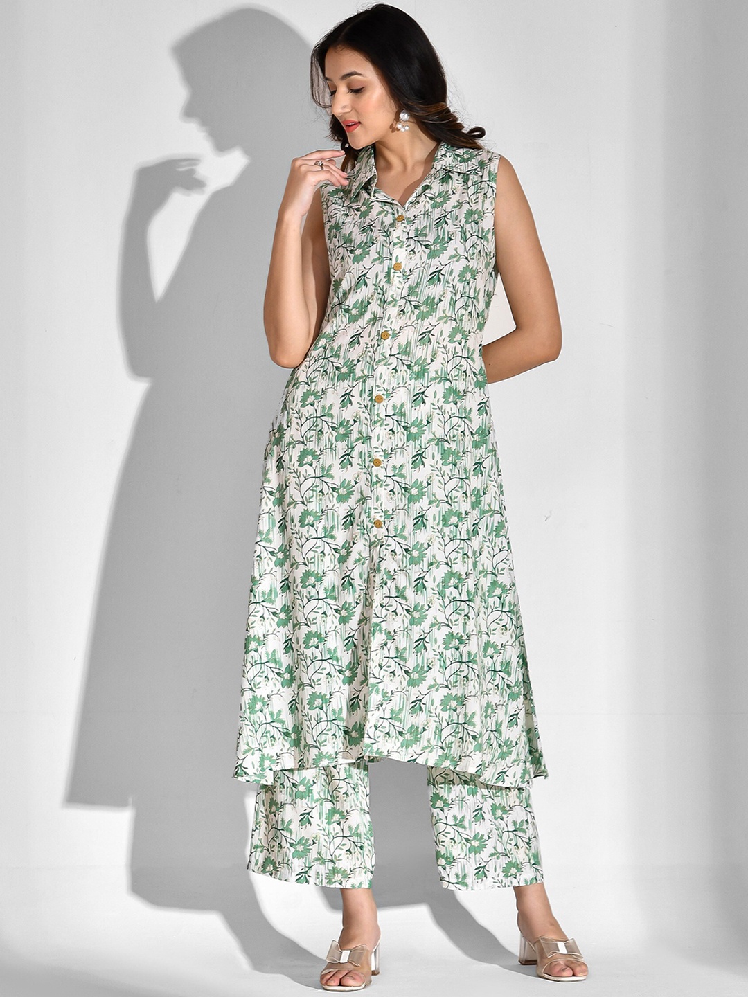 

mokshi Floral Printed Shirt Collar Kurta with Palazzos, White