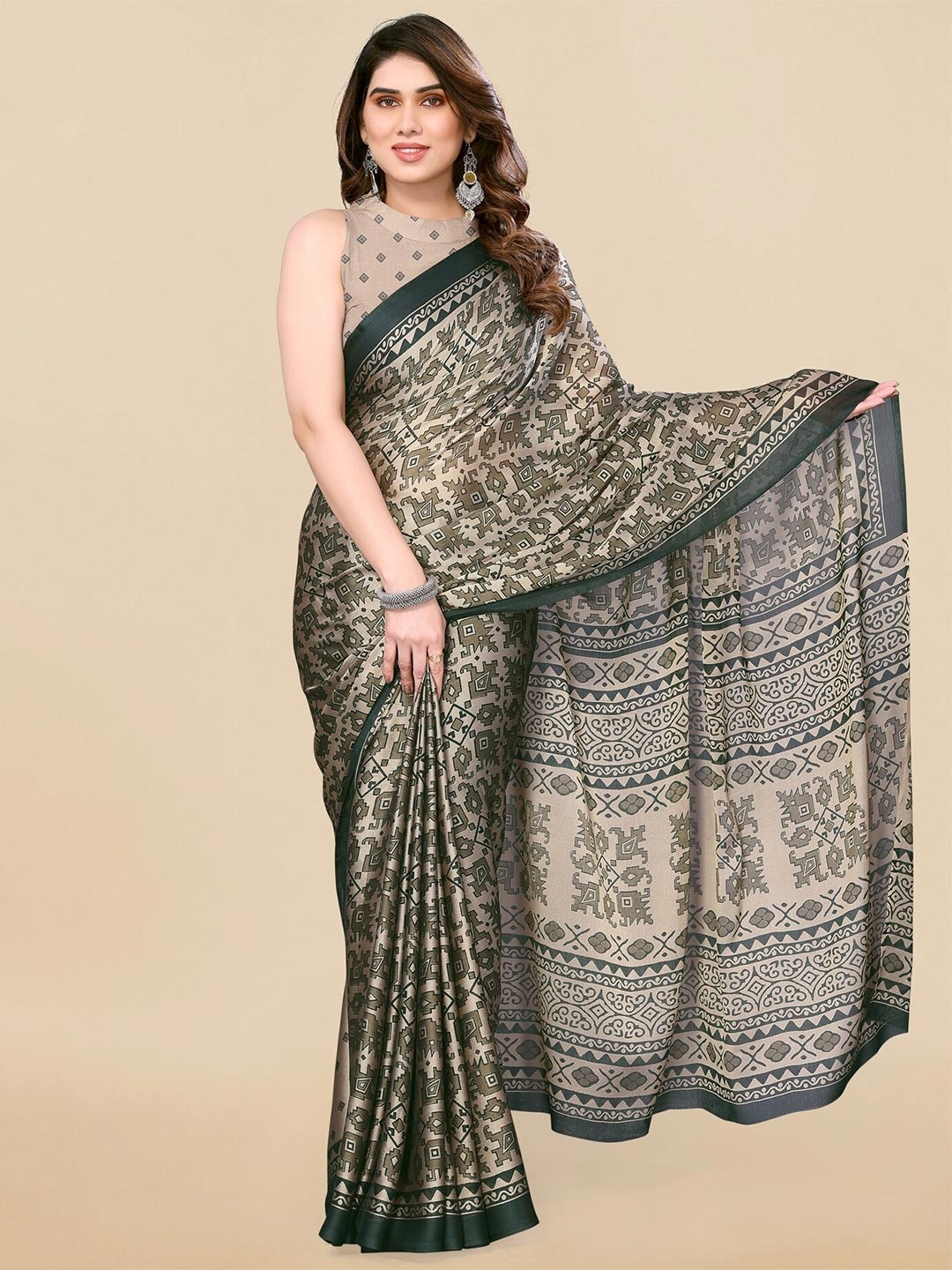 

KALINI Poly Chiffon Saree, Beige