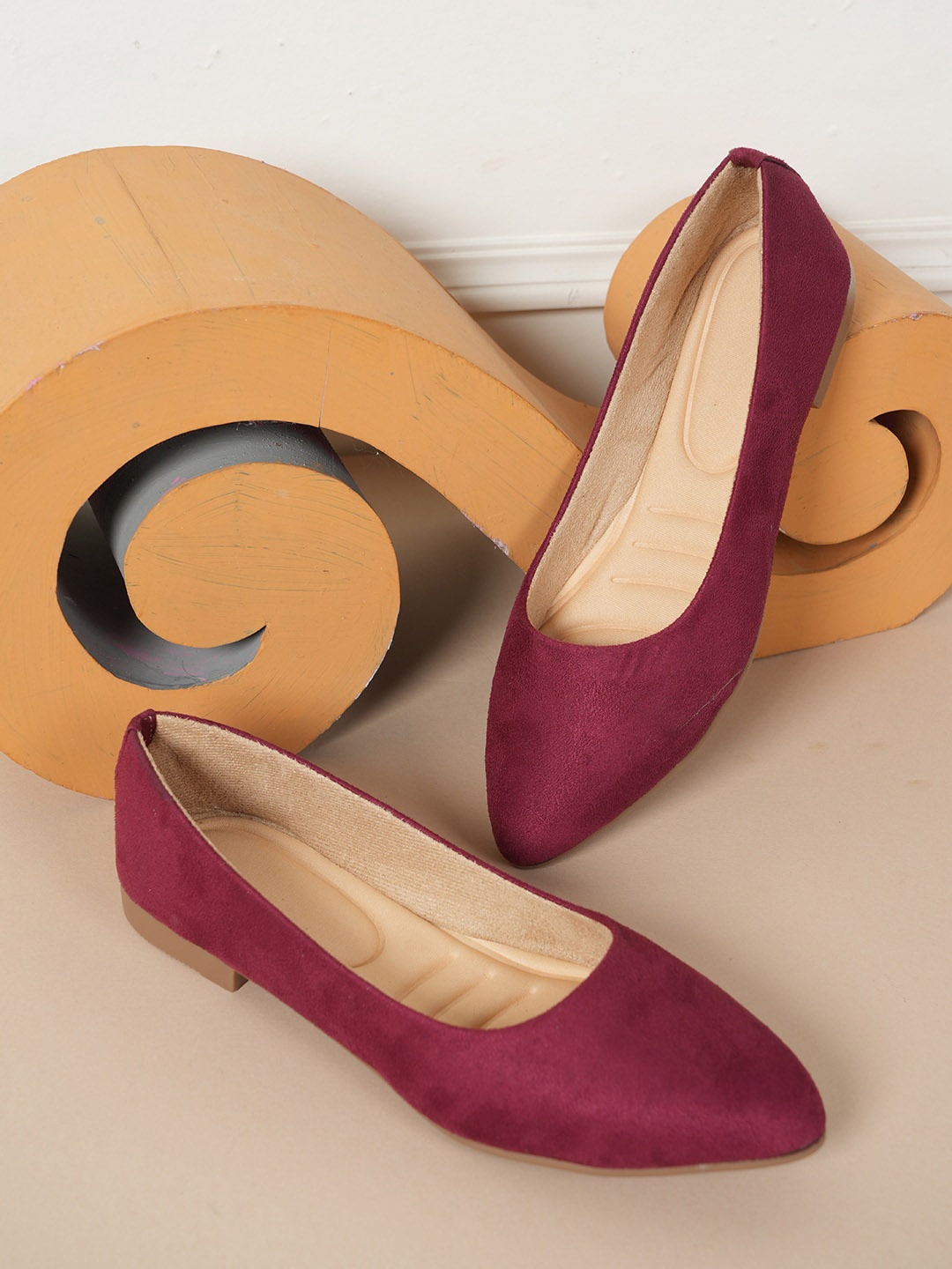 

Walkfree Pointed Toe Suede Ballerinas, Maroon