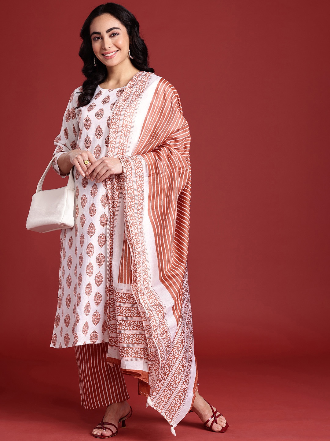 

Anouk Ethnic Motifs Printed Kantha Work Pure Cotton Kurta with Trousers & Dupatta, White