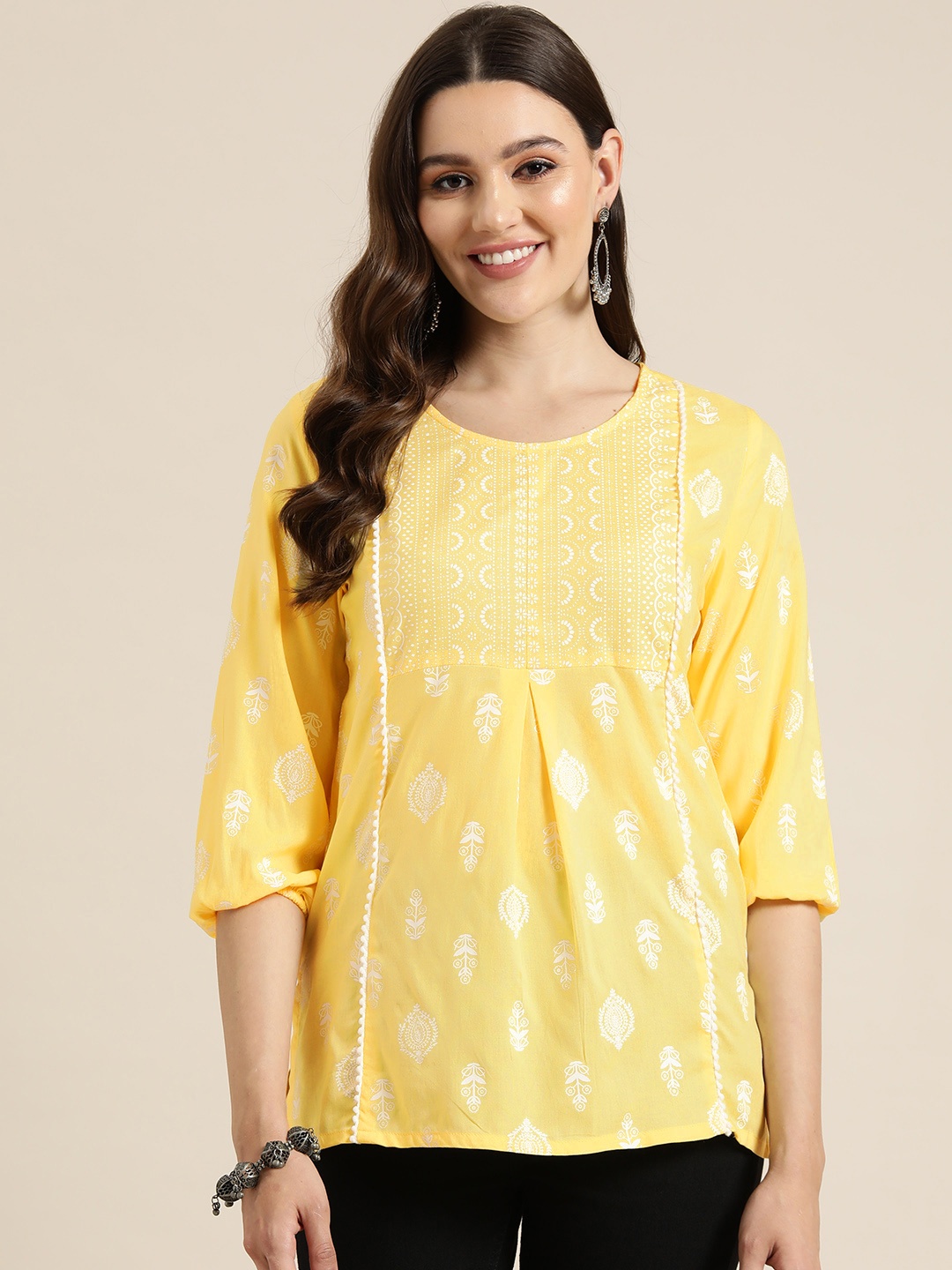 

HERE&NOW Pom-Pom Lace Insert Pleated Ethnic Motifs Printed Kurti, Yellow