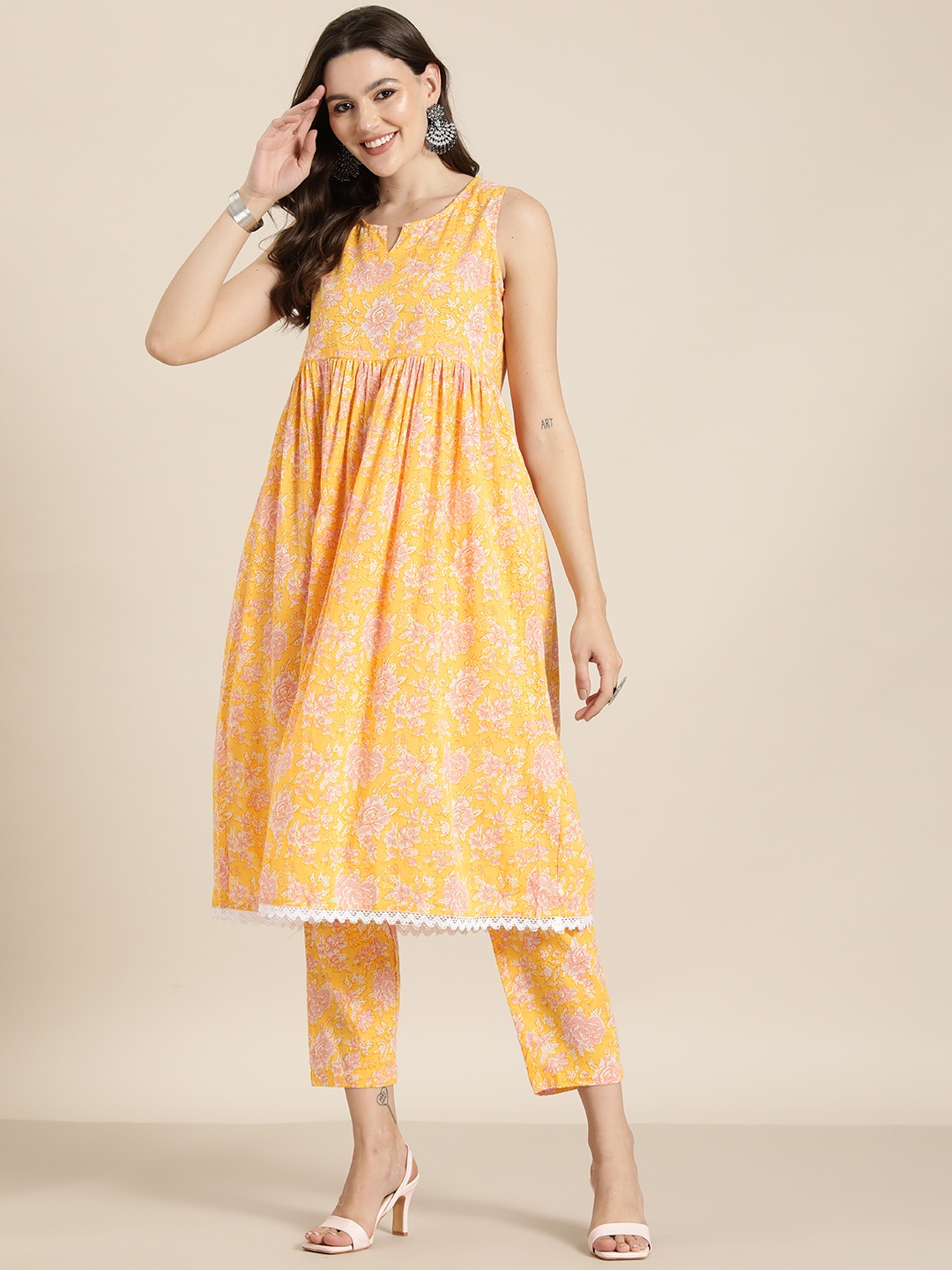 

HERE&NOW Floral Printed Pure Cotton Kurta Set, Yellow
