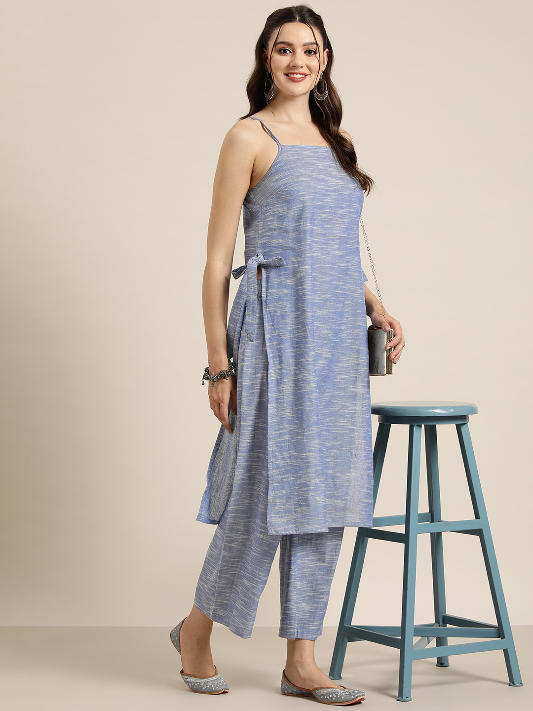 

HERE&NOW High Side Slits & Tie-Up Kurta with Palazzos, Blue