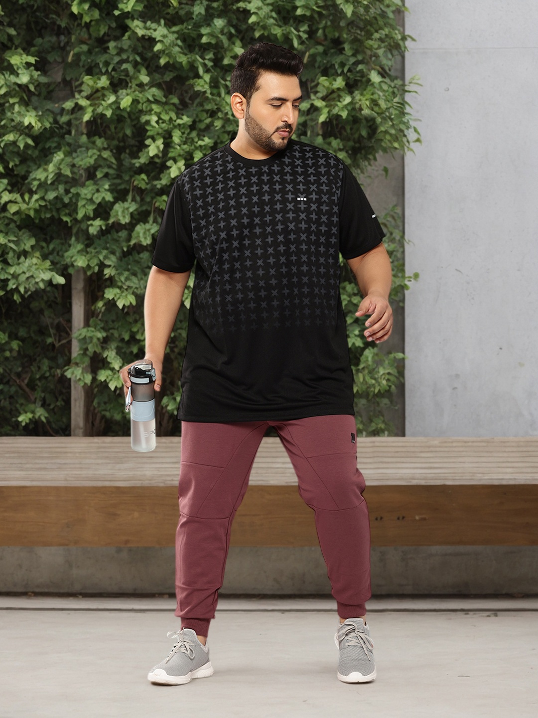 

Sztori Plus-Size Reflective Detail T-shirt, Black
