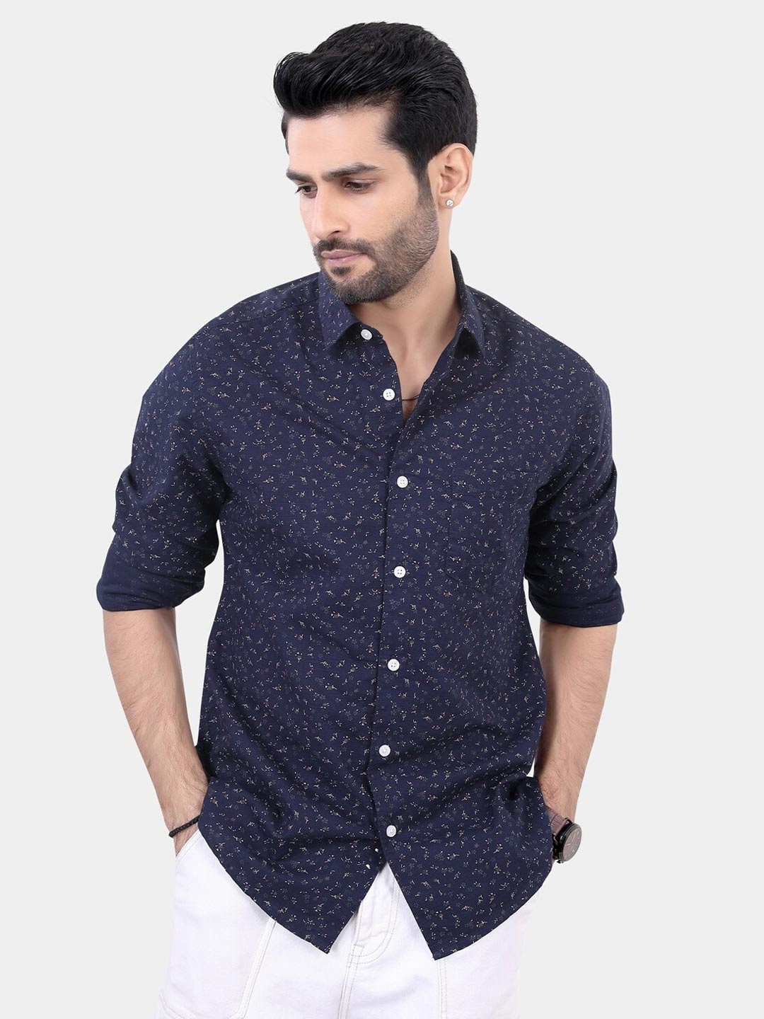 

VASTRADO Classic Slim Fit Floral Printed Cotton Casual Shirt, Navy blue