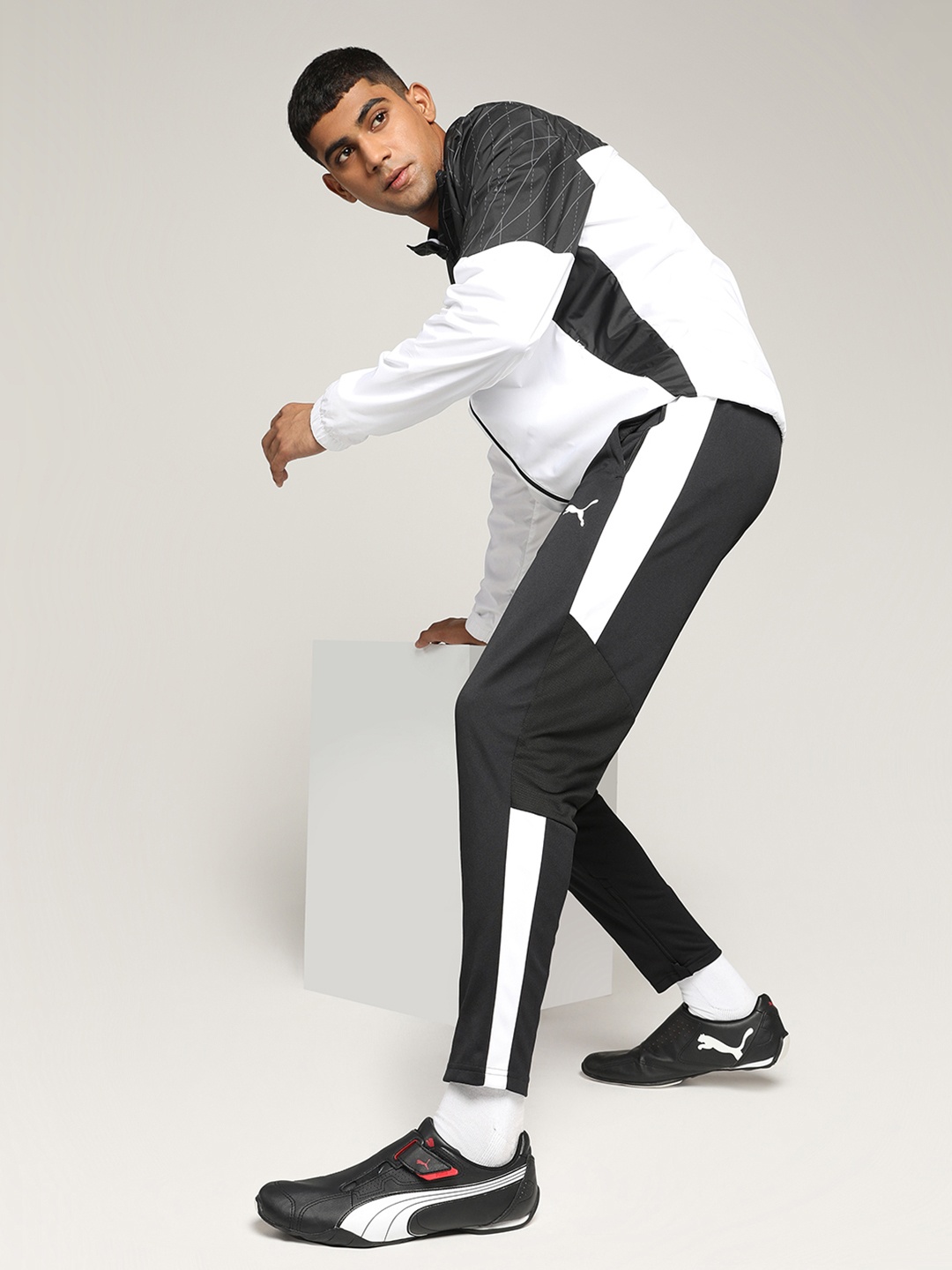 

Puma Men Redon Move Black Shoes