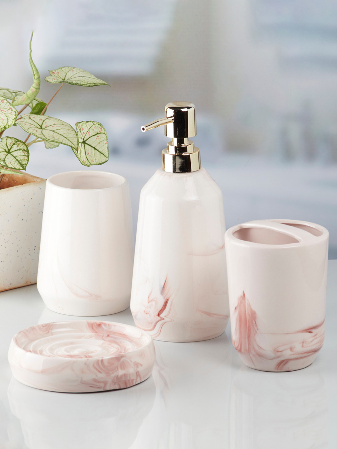 

Kookee Pink Printed Ceramic Bath Accessories Set