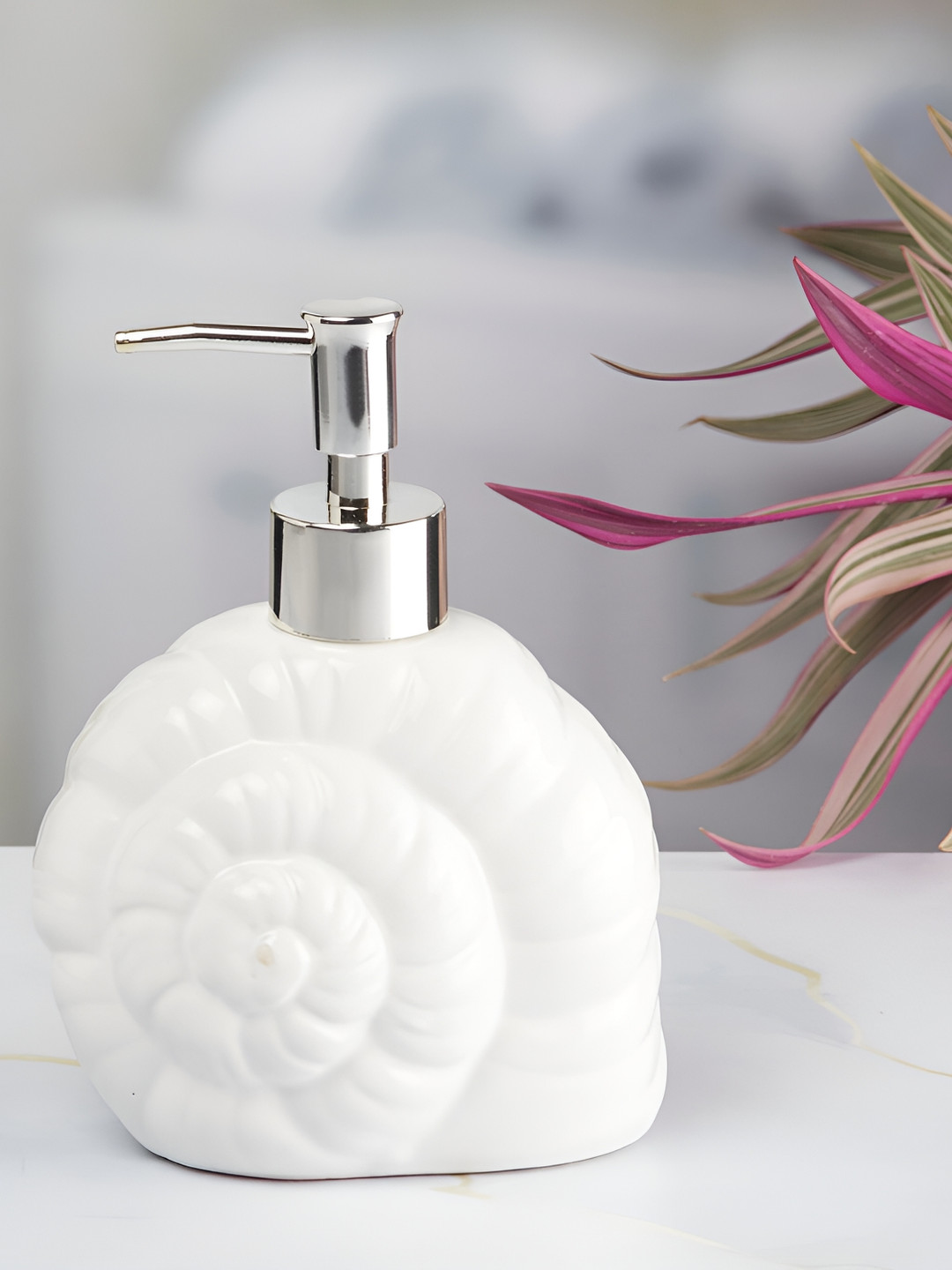 

Kookee White Textured Ceramic Soap Dispenser