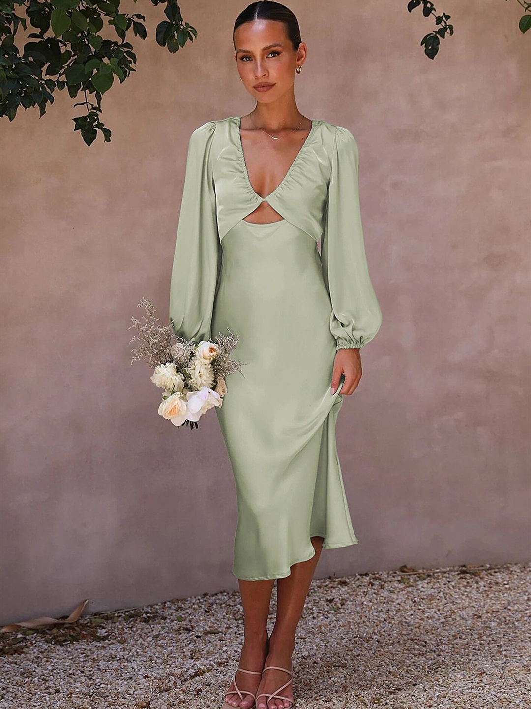 

LULU & SKY V-neck Cut Out A-Line Dress, Green