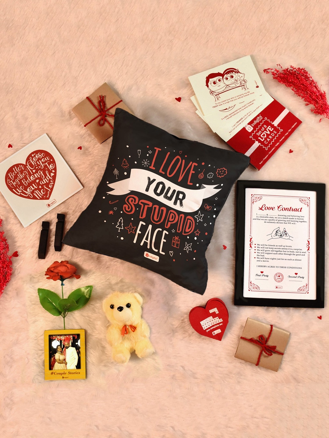 

Indigifts Black & Red 13 Pieces Printed Square Shaped Cushion