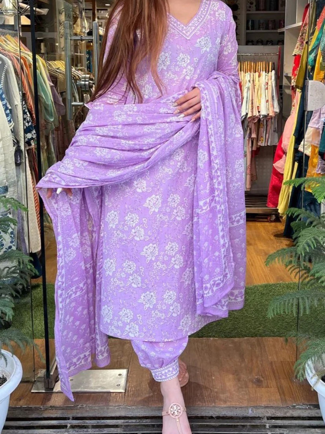 

KALINI Floral Printed Pure Cotton Straight Kurta & Salwar With Dupatta, Purple