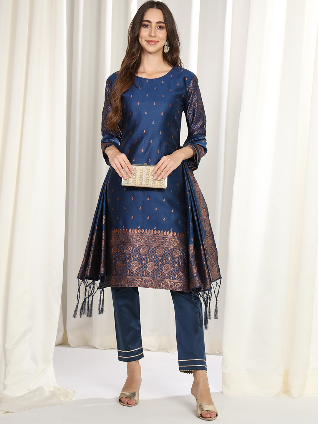 

Momina Fashion Floral Woven Design Zari Jacquard Kurta With Trousers & Dupatta, Blue