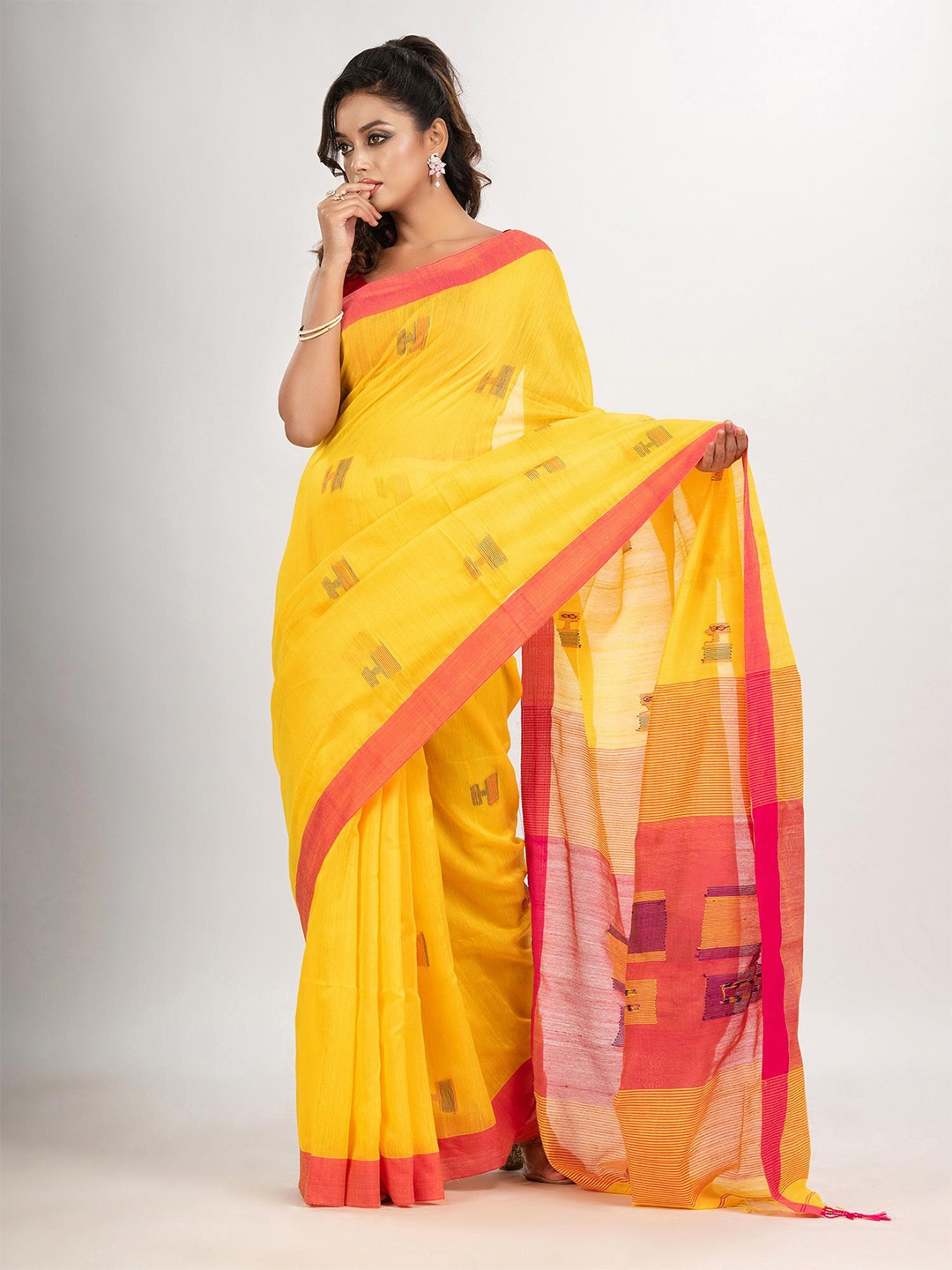 

Angoshobha Ethnic Motifs Woven Design Jamdani Saree, Yellow