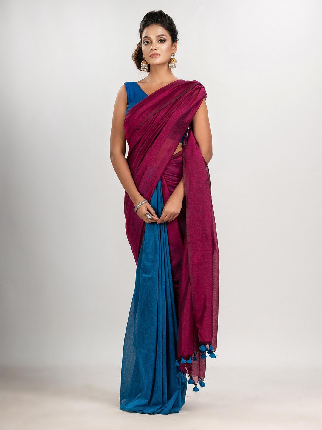 

Angoshobha Colourblocked Pure Cotton Saree, Blue