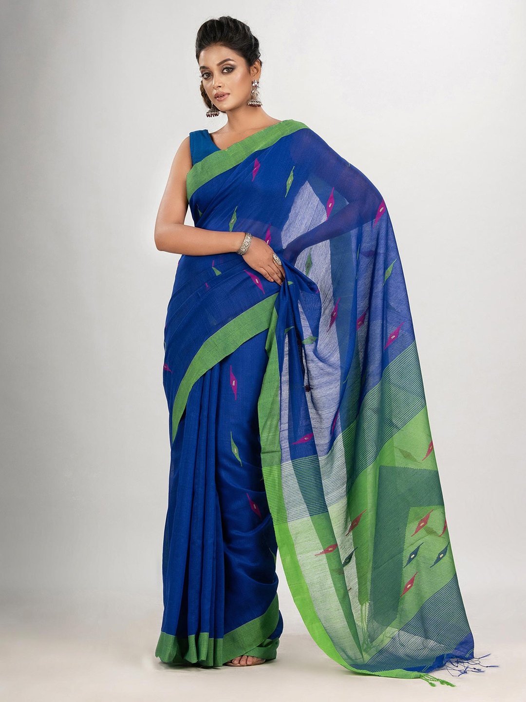 

Angoshobha Ethnic Motifs Woven Design Jamdani Saree, Blue