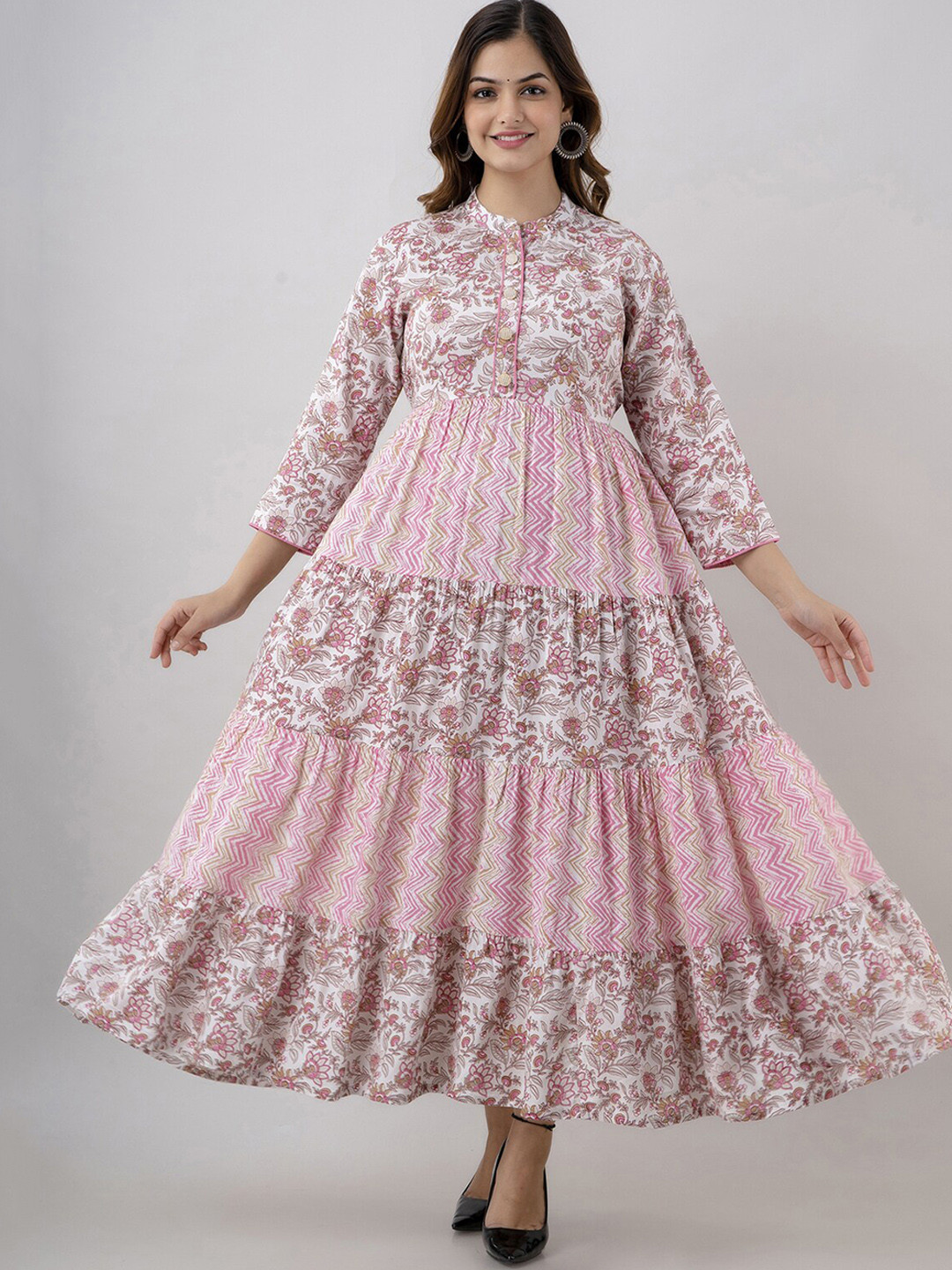 

BAESD Printed Floral Anarkali Kurta, Peach