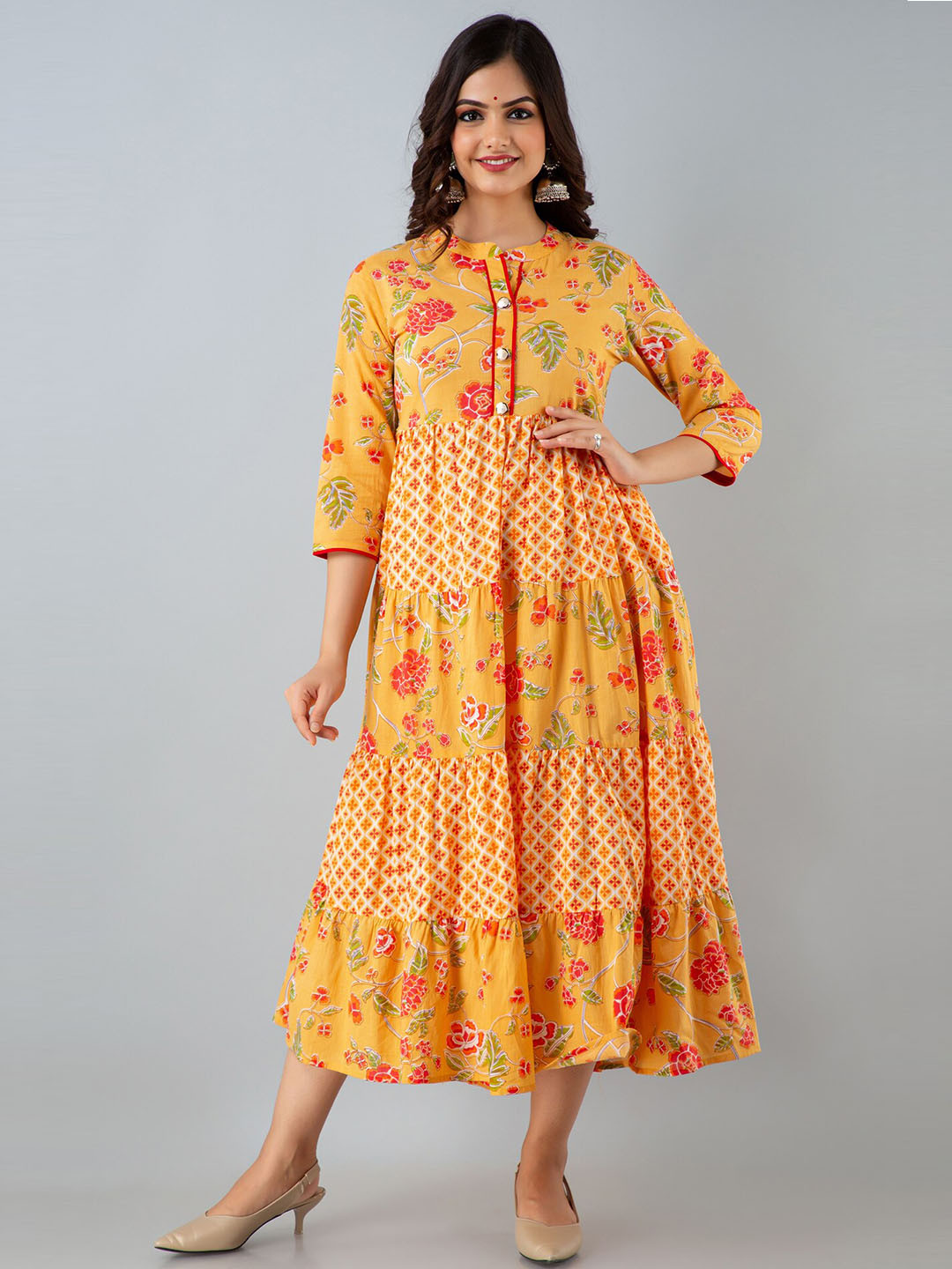 

BAESD Floral Beads and Stones Mandarin Collar Anarkali Kurta, Mustard