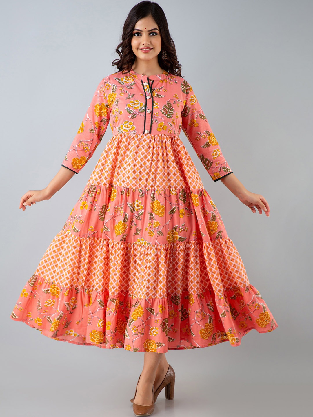 

BAESD Floral Thread Work Viscose Rayon Mandarin Collar Anarkali Kurta, Orange