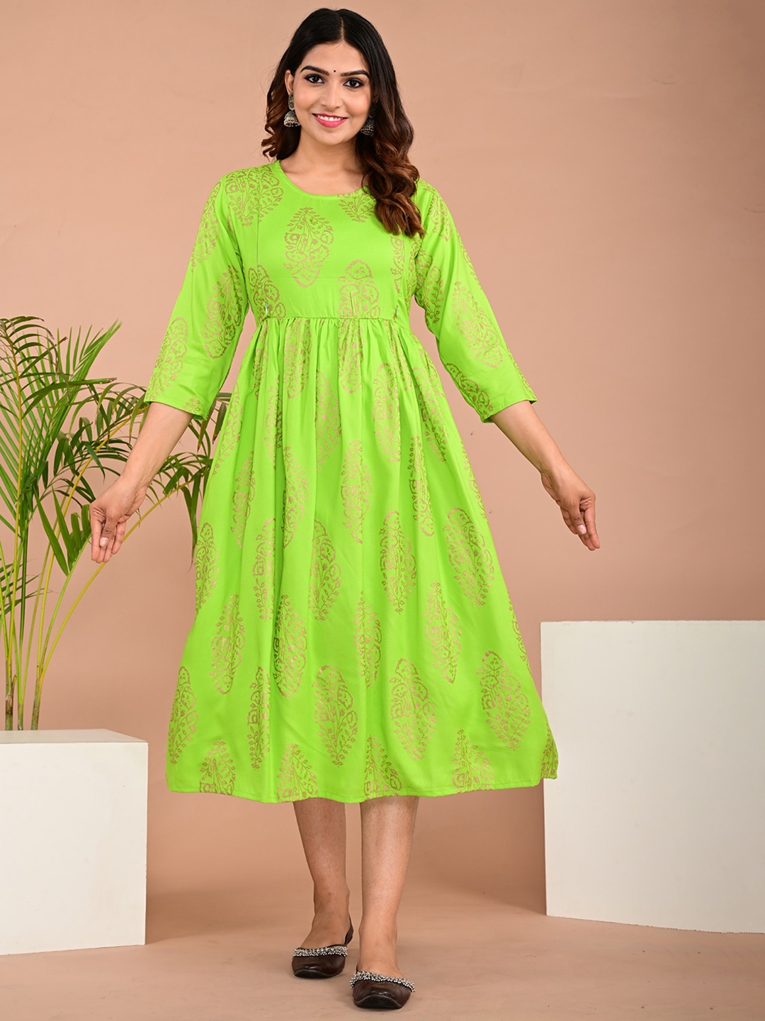 

BAESD Ethnic Motifs Round Neck Anarkali Kurta, Green