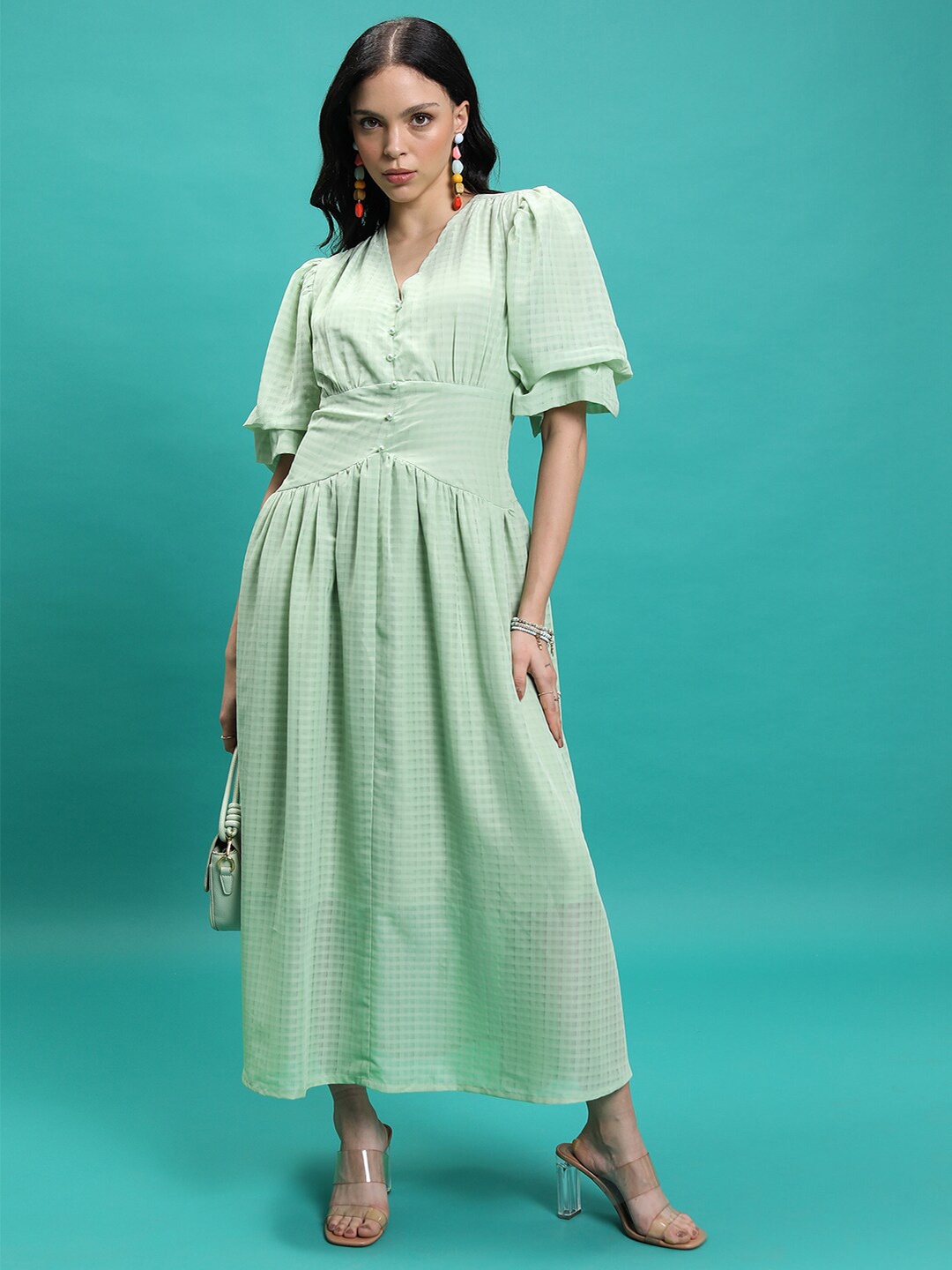 

Tokyo Talkies Green Checked V-Neck Puff Sleeve Maxi Dress