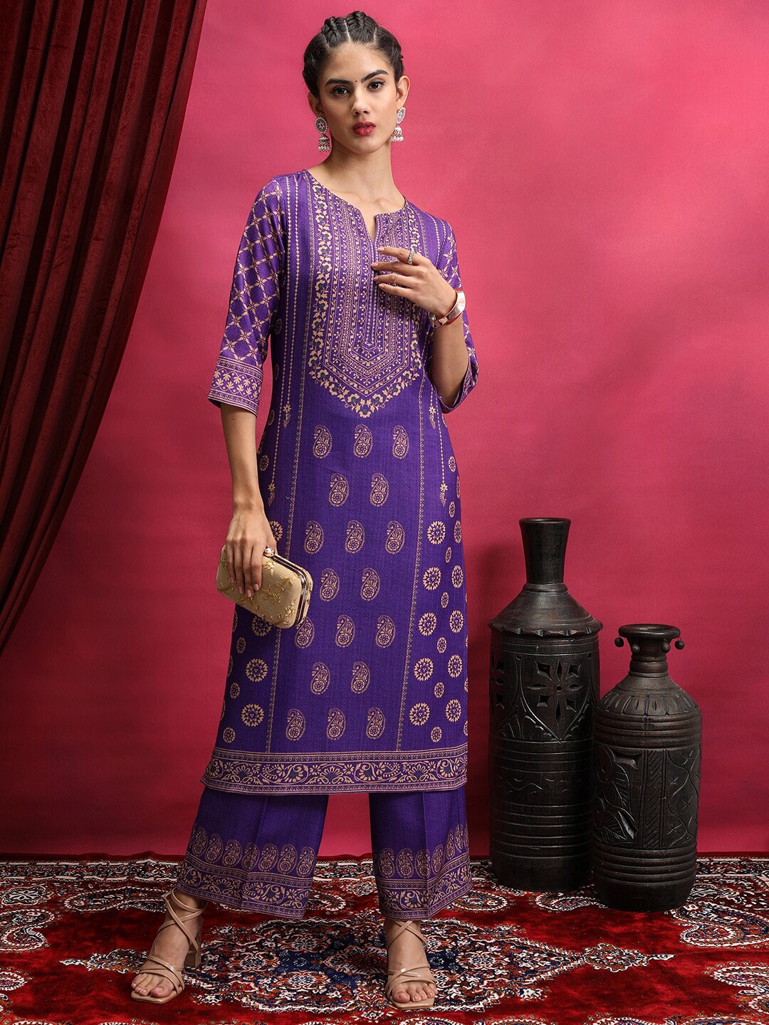 

Vishudh Ethnic Motifs Printed Notch Round Neck Straight Kurta & Palazzos, Purple