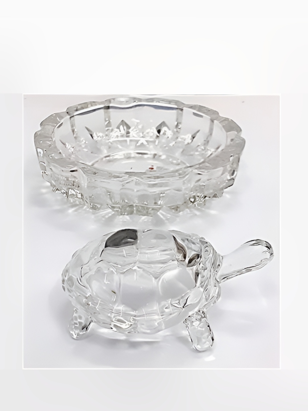 

Navyaksh Crystal Turtle Tortoise with Plate for Feng Shui and Vastu Decorative Showpiece, Transparent