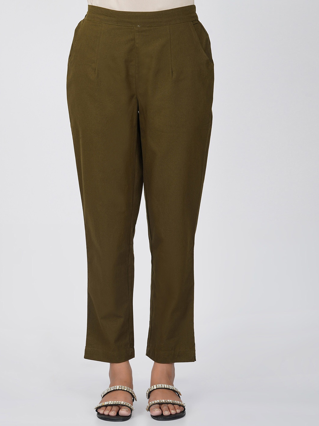 

SPARSA Women Mid-Rise Easy Wash Pure Cotton Pleated Trousers, Olive