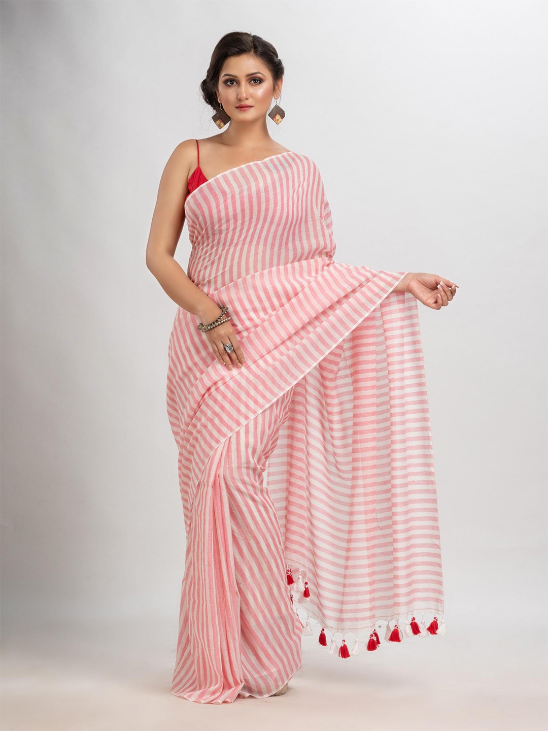 

Angoshobha Striped Woven Design Pure Cotton Saree, White