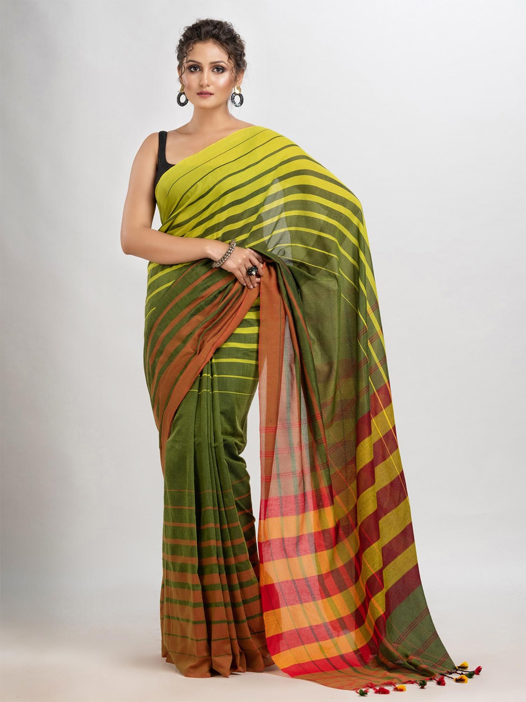 

Angoshobha Woven Design Striped Saree, Green
