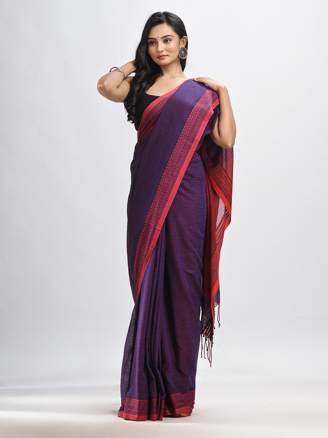 

Angoshobha Geometric Woven Design Pure Cotton Saree, Blue