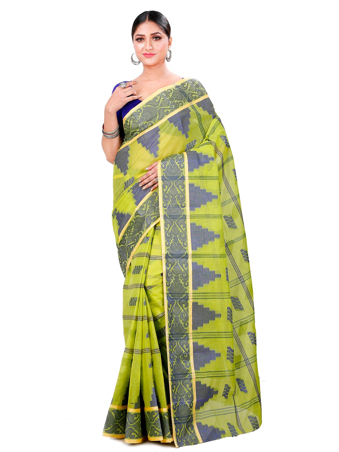 

PuJoy Ethnic Motifs Woven Design Zari Pure Cotton Taant Saree, Green