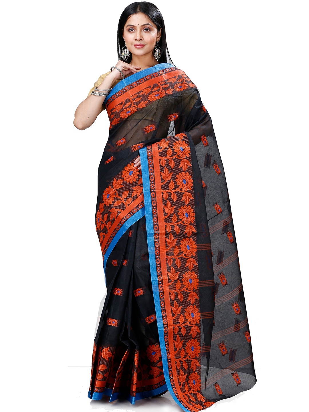 

PuJoy Floral Woven Design Zari Pure Cotton Taant Saree, Black