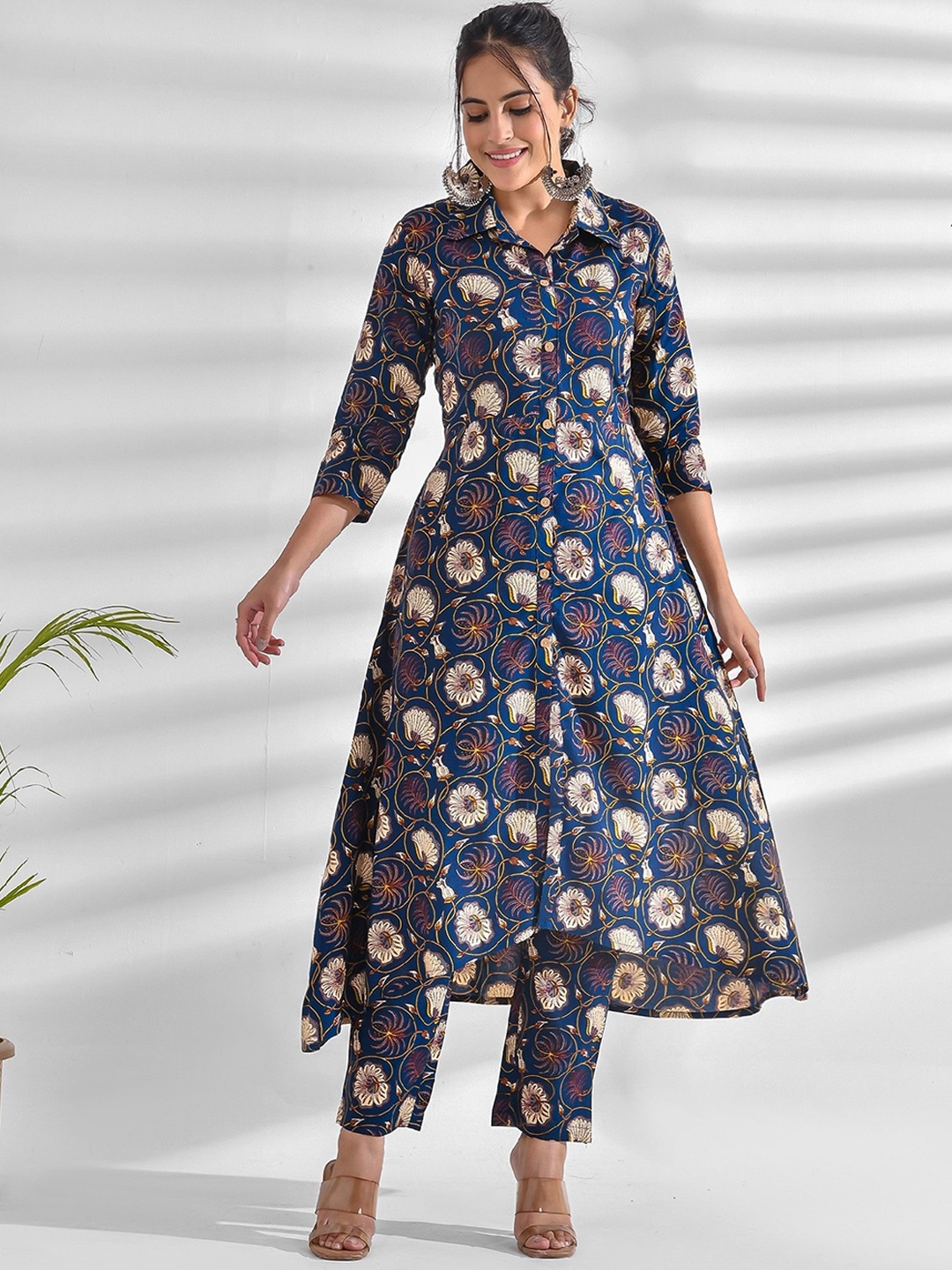 

mokshi Floral Printed Shirt Collar A-Line Kurta With Palazzos, Navy blue