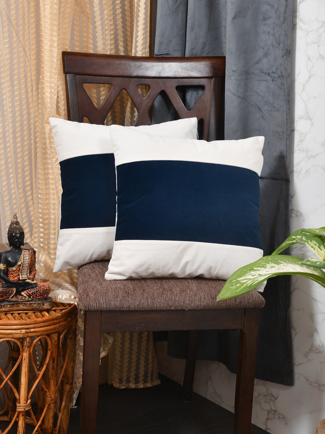

Clasiko Blue & White 2 Pcs Striped Velvet Square Cushion Covers