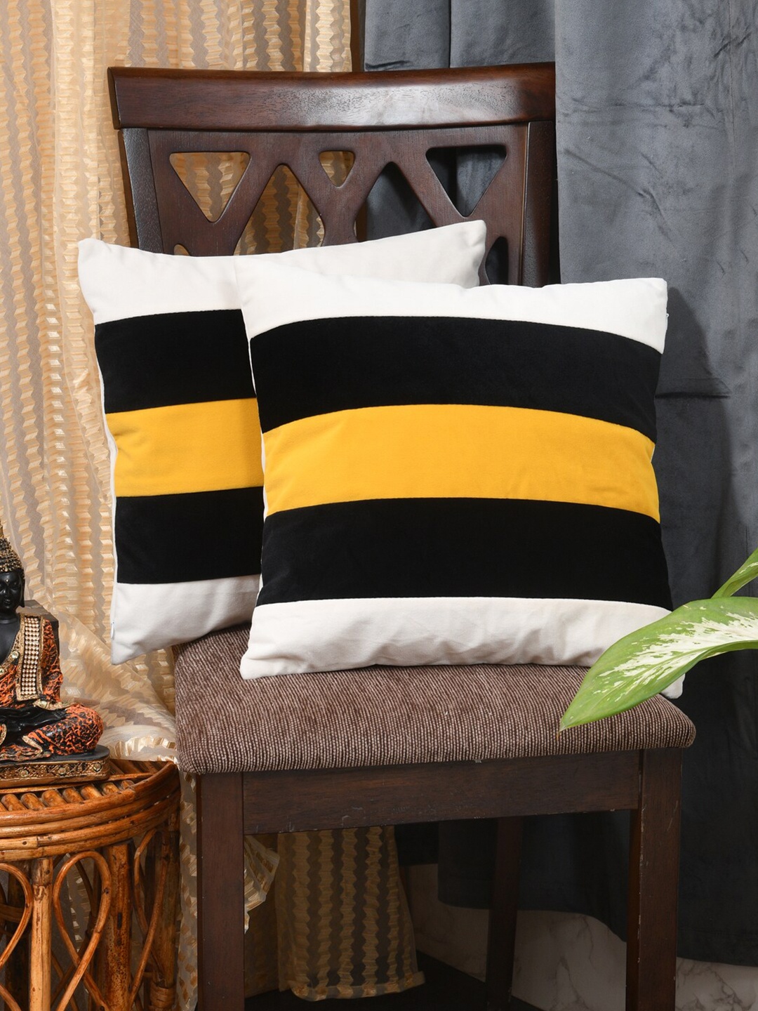 

Clasiko Black & Yellow 2Pcs Striped Velvet Square Cushion Covers